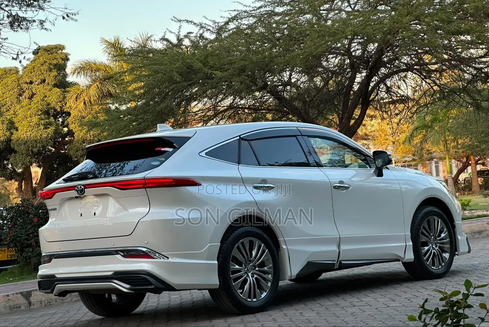 Toyota Harrier 2020 White