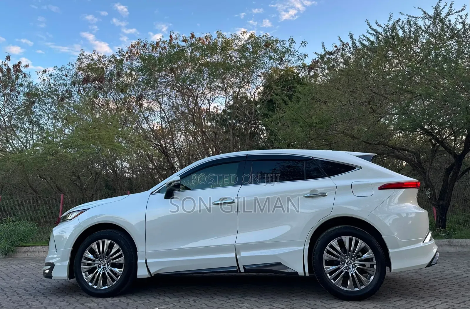 Toyota Harrier 2020 White