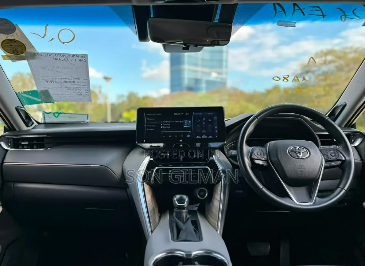 Toyota Harrier 2020 White