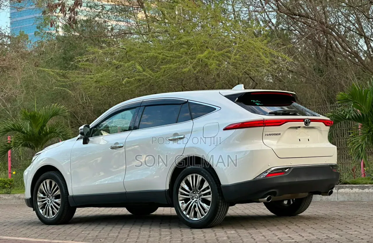 Toyota Harrier 2020 White