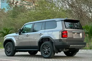Toyota Land Cruiser Prado 2024 Gold