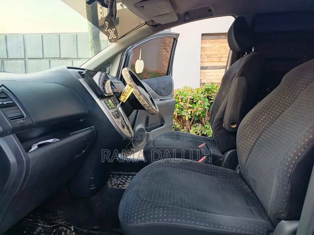 Toyota Ractis 2005 Black