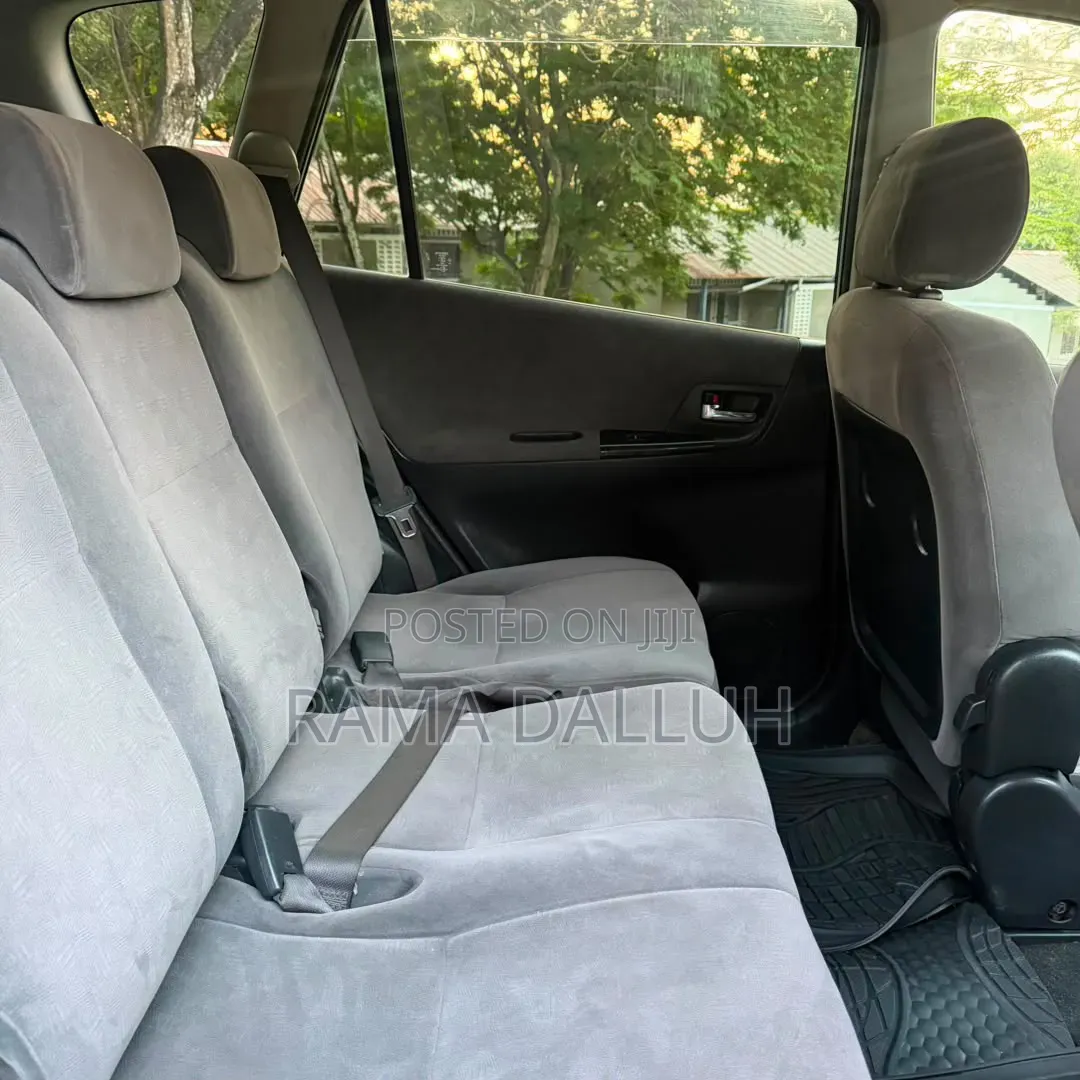 Toyota Corolla Spacio 2005 Silver