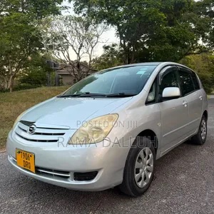 Toyota Corolla Spacio 2005 Silver