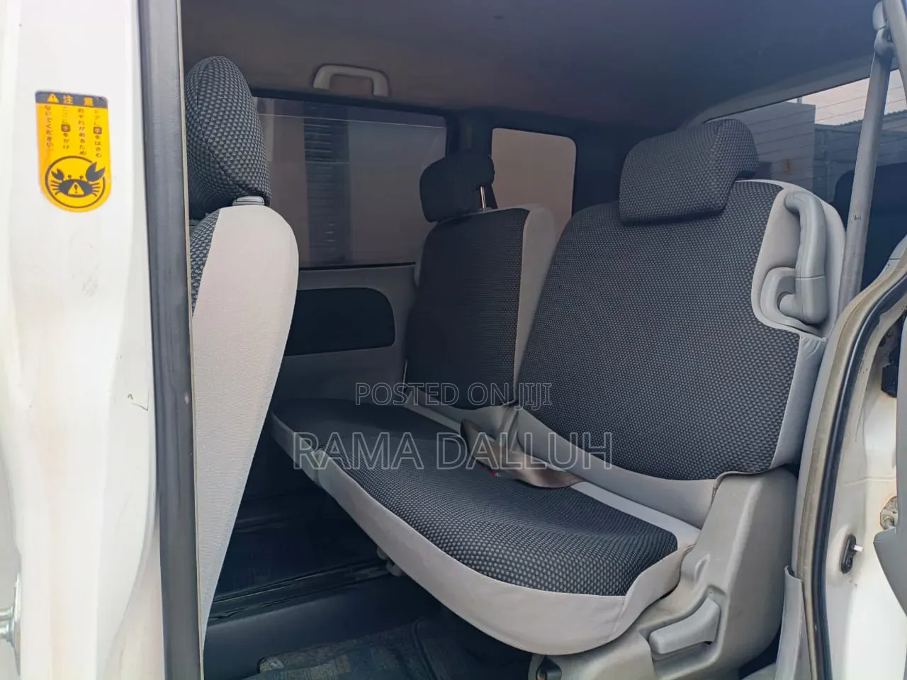 Toyota Sienta 2005 White