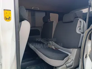Toyota Sienta 2005 White