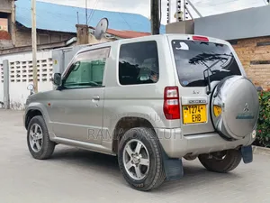 Mitsubishi Pajero 2007 Silver