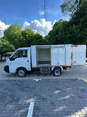 Nissan Vanette