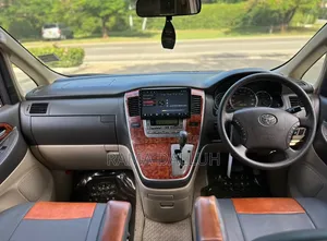 Toyota Alphard 2006 Silver