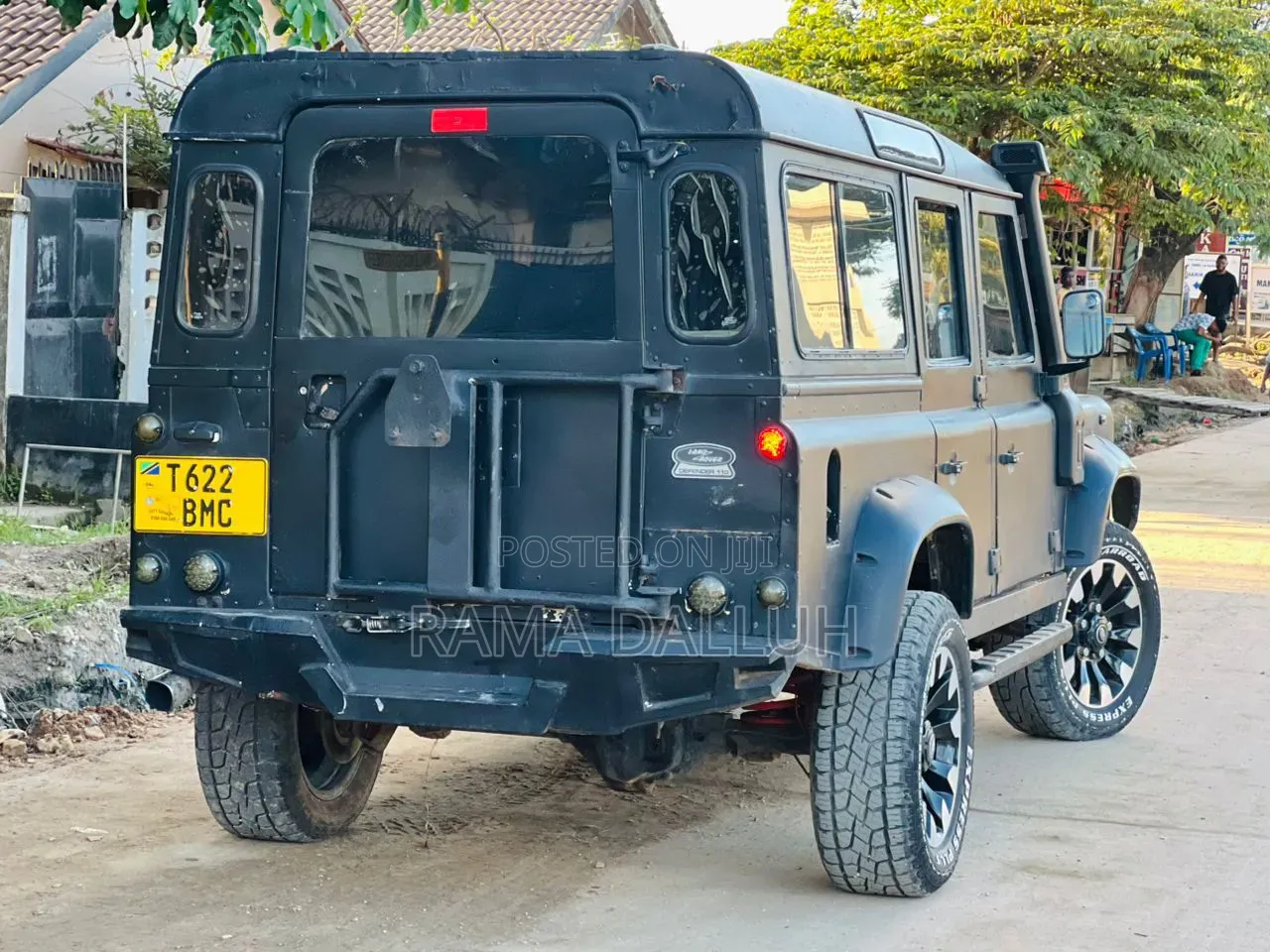 Land Rover Defender 2009 Black