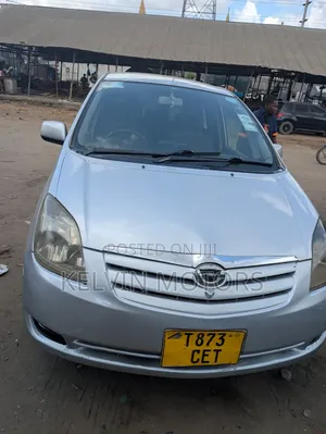 Toyota Corolla Spacio 2005 Silver