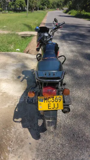 TVS HLX 125 2024 Black