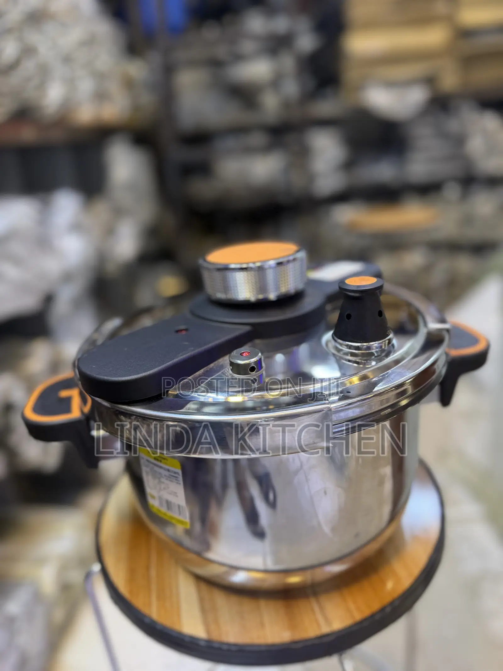 Stainless Steel Pressure Cooker 5Lts (22cm)