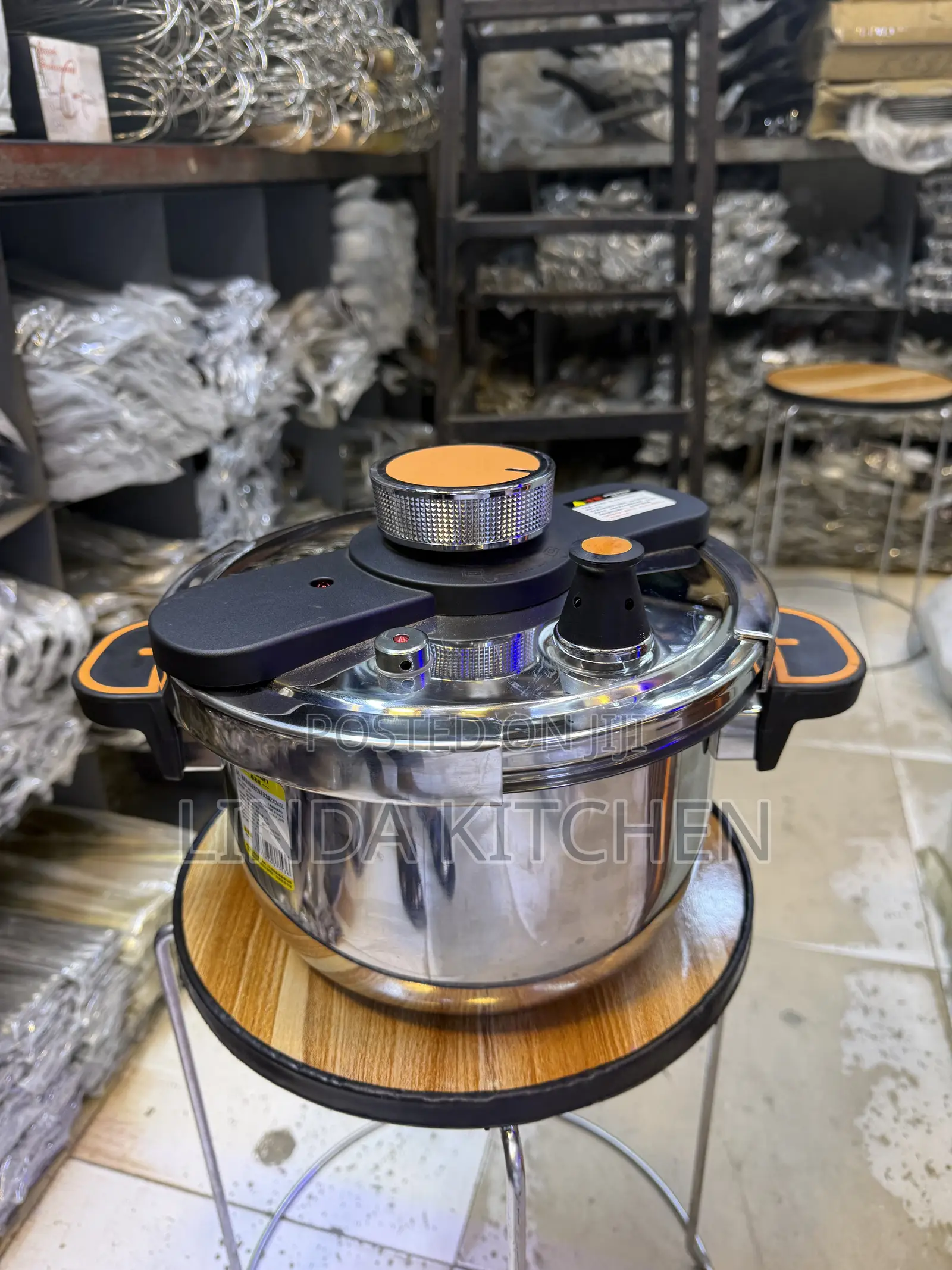 Stainless Steel Pressure Cooker 5Lts (22cm)