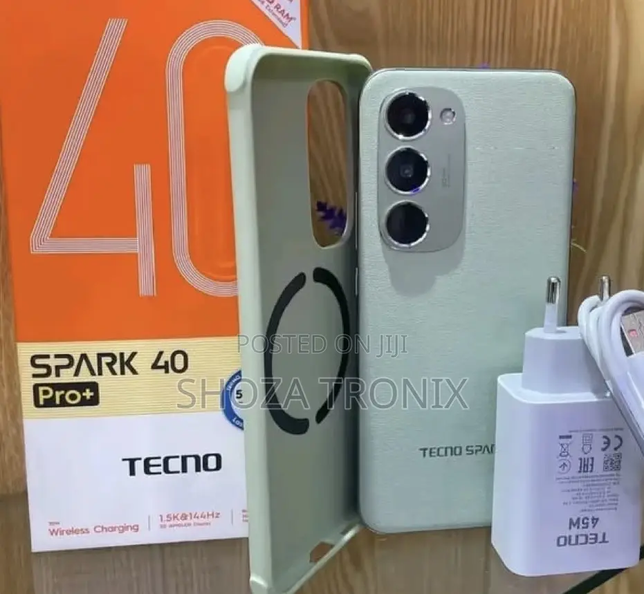 New Tecno Spark 40 Pro 256 GB Silver