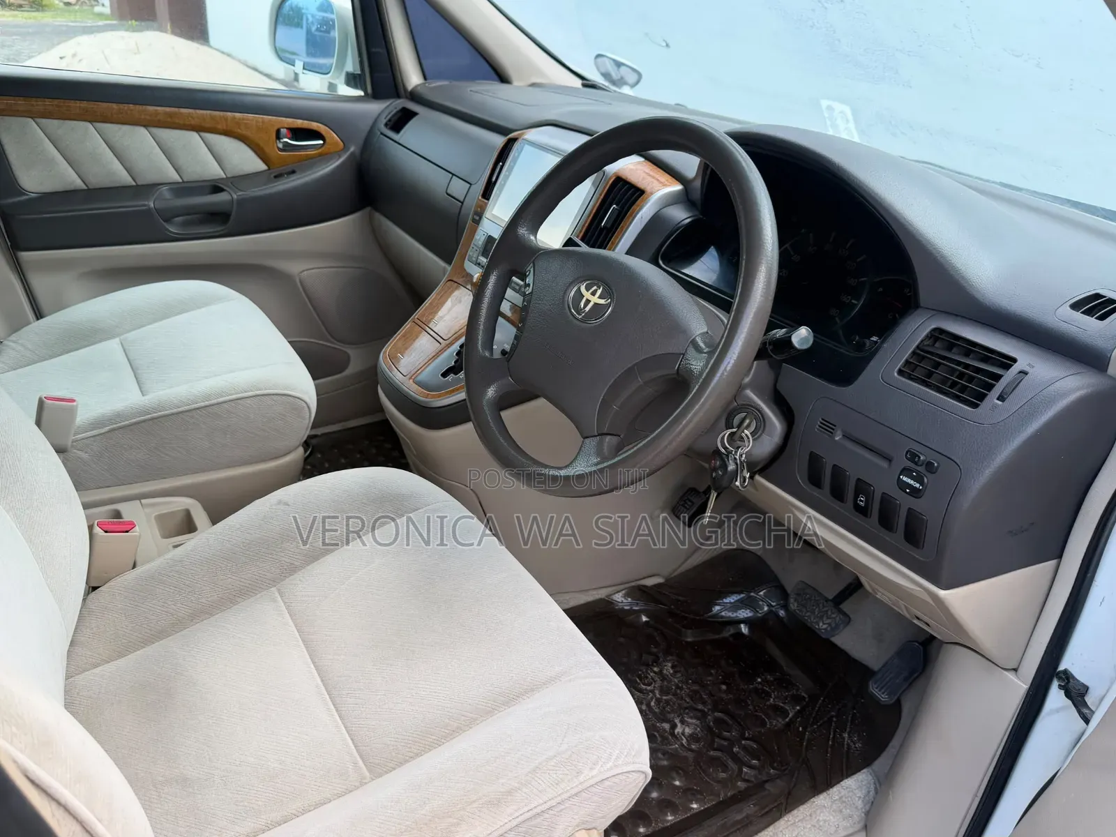 Toyota Alphard 2005 White
