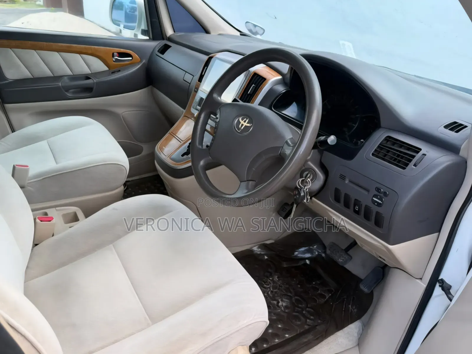 Toyota Alphard 2005 White