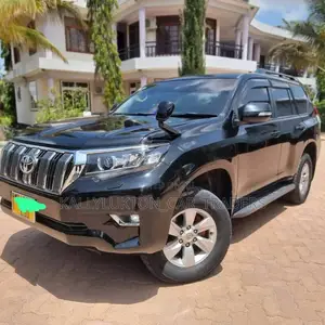 Toyota Land Cruiser Prado 2019 Black