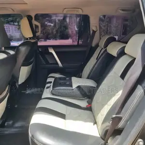 Toyota Land Cruiser Prado 2019 Black