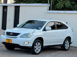 Toyota Harrier 2006 White