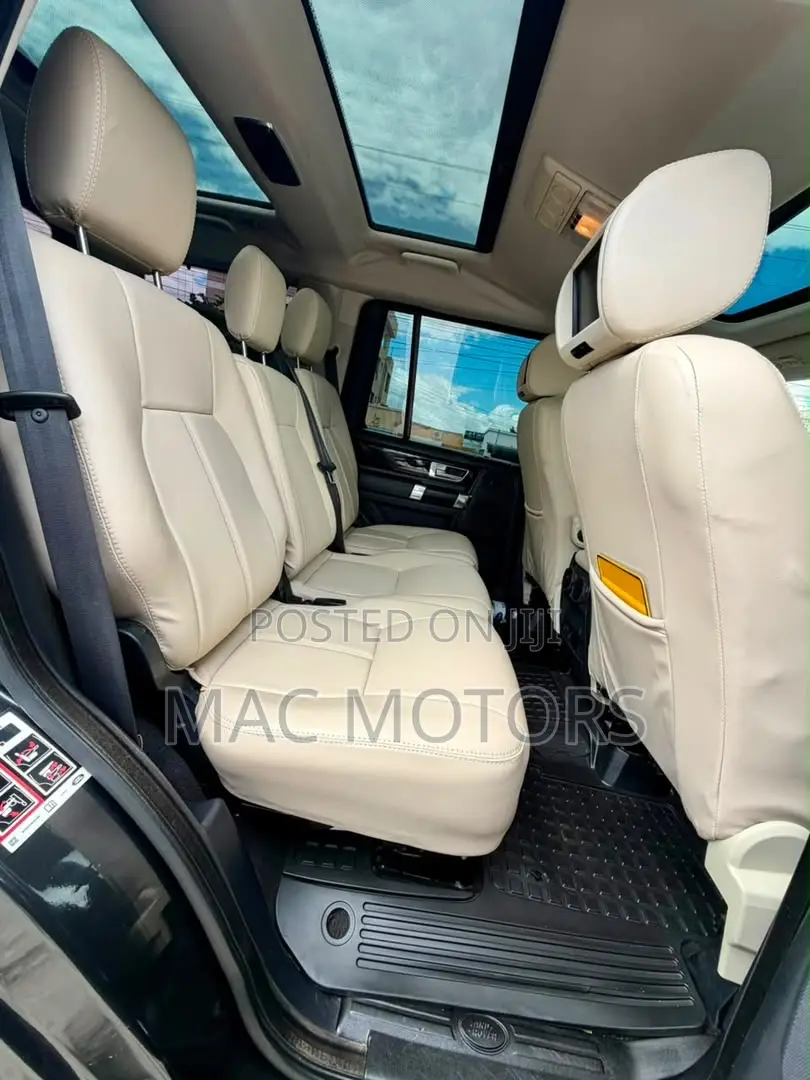 Land Rover Discovery 2014 Black