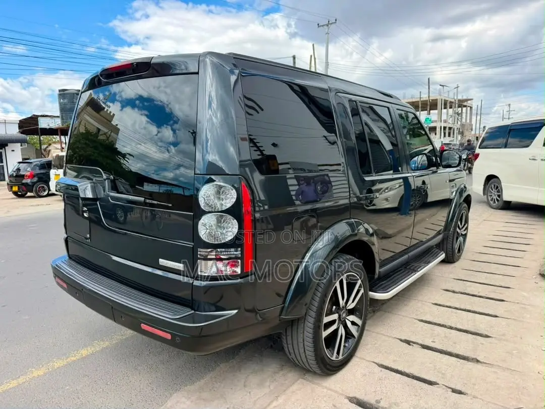 Land Rover Discovery 2014 Black