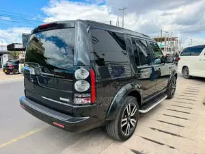 Land Rover Discovery 2014 Black