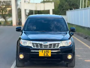 Subaru Forester 2011 Black