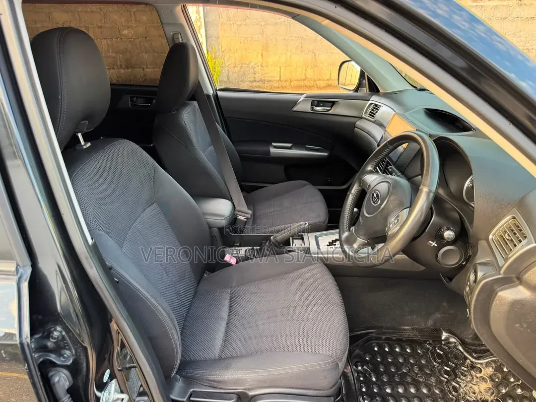 Subaru Forester 2011 Black