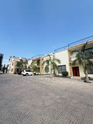 5bdrm Villa in Oyster Bay for rent