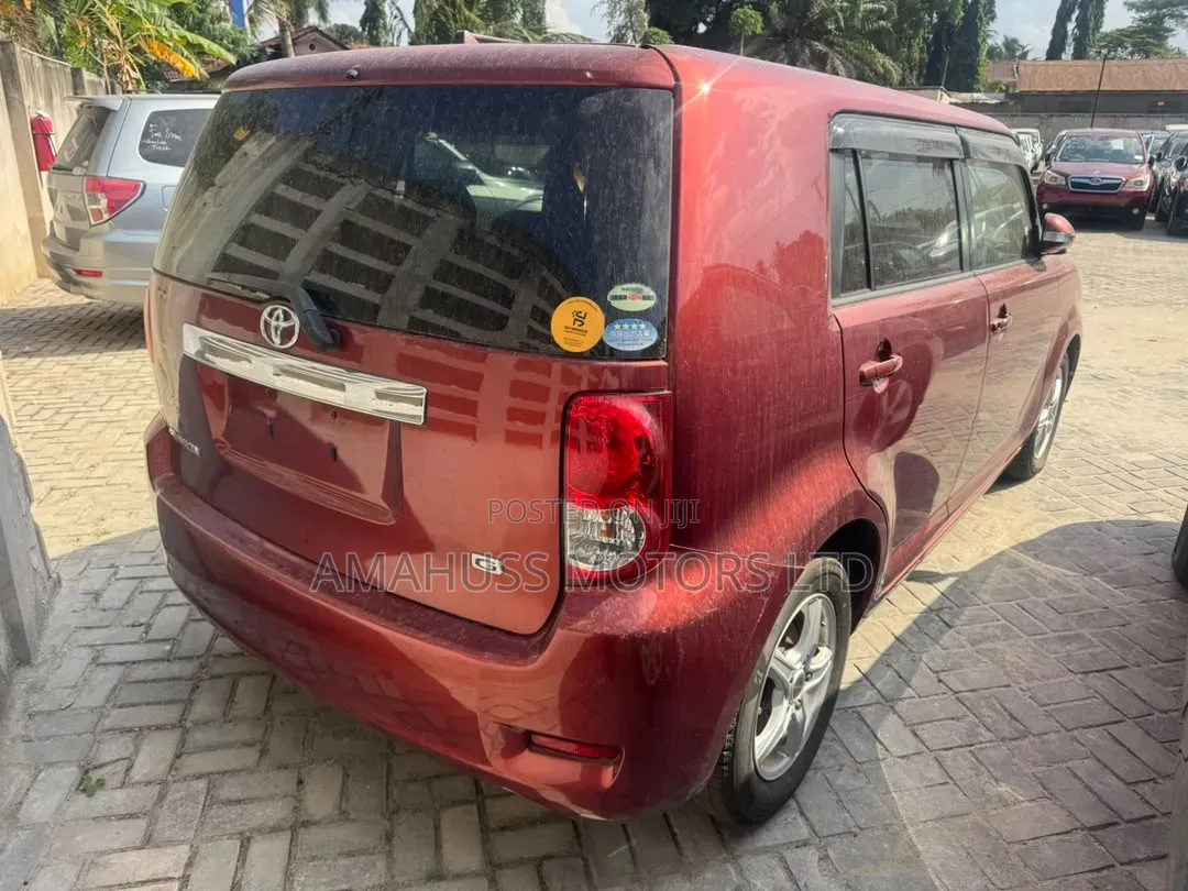 Toyota Corolla Rumion 2007 Maroon