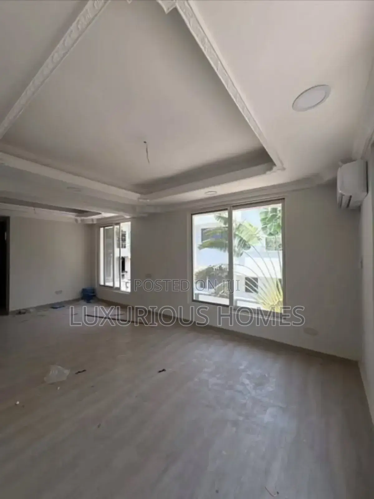 5bdrm House in Oyster Bay for rent
