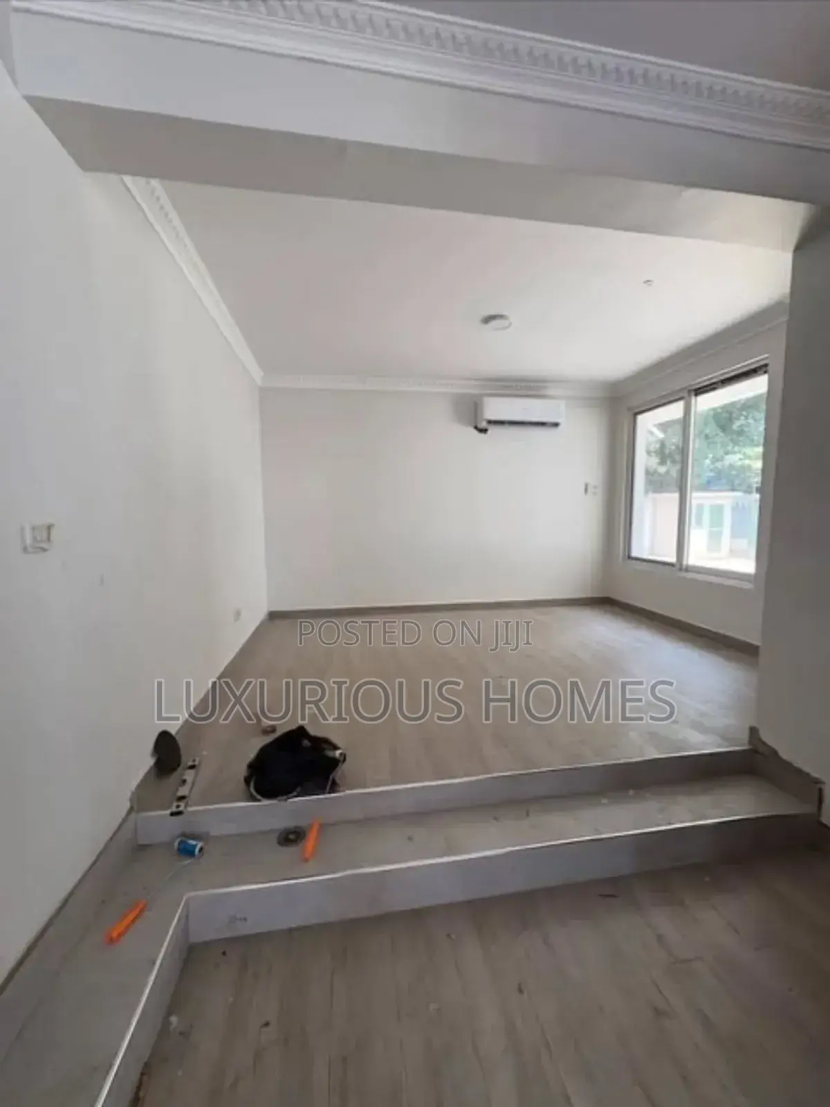 5bdrm House in Oyster Bay for rent