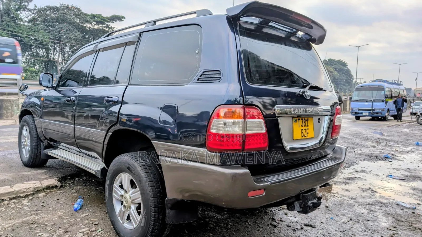 Toyota Land Cruiser 2002 Blue