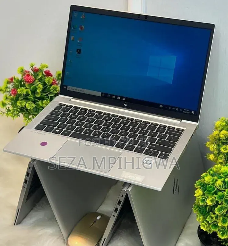 Laptop HP EliteBook 830 G8 16GB Intel Core i7 SSD 512GB