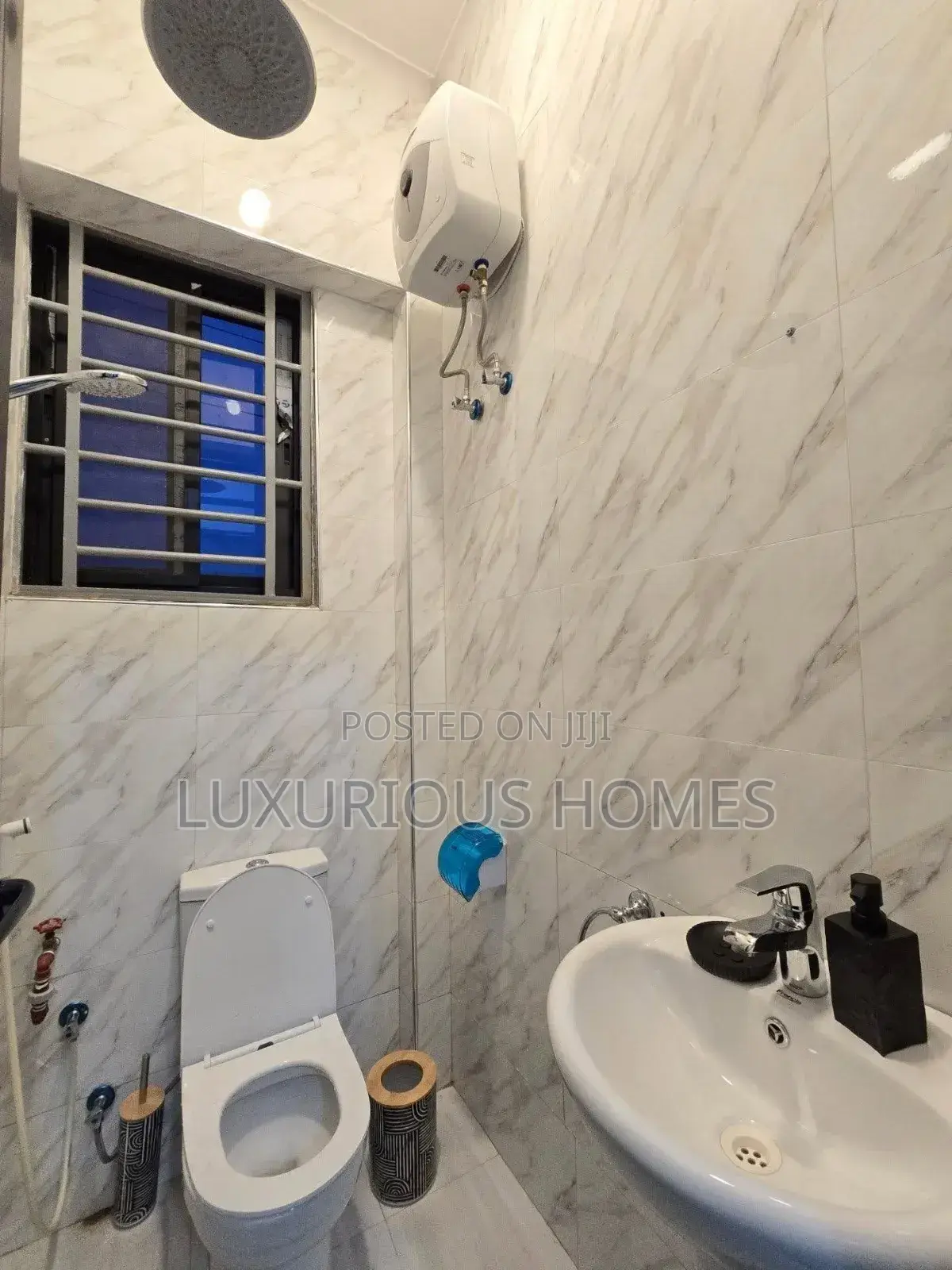 Furnished 2bdrm Apartment in Mssani Beach, Msasani for rent