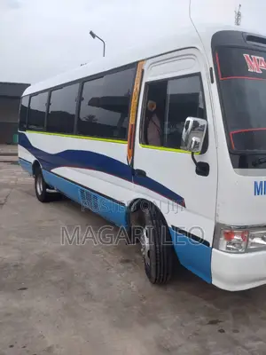 Toyota Coaster 2004 White