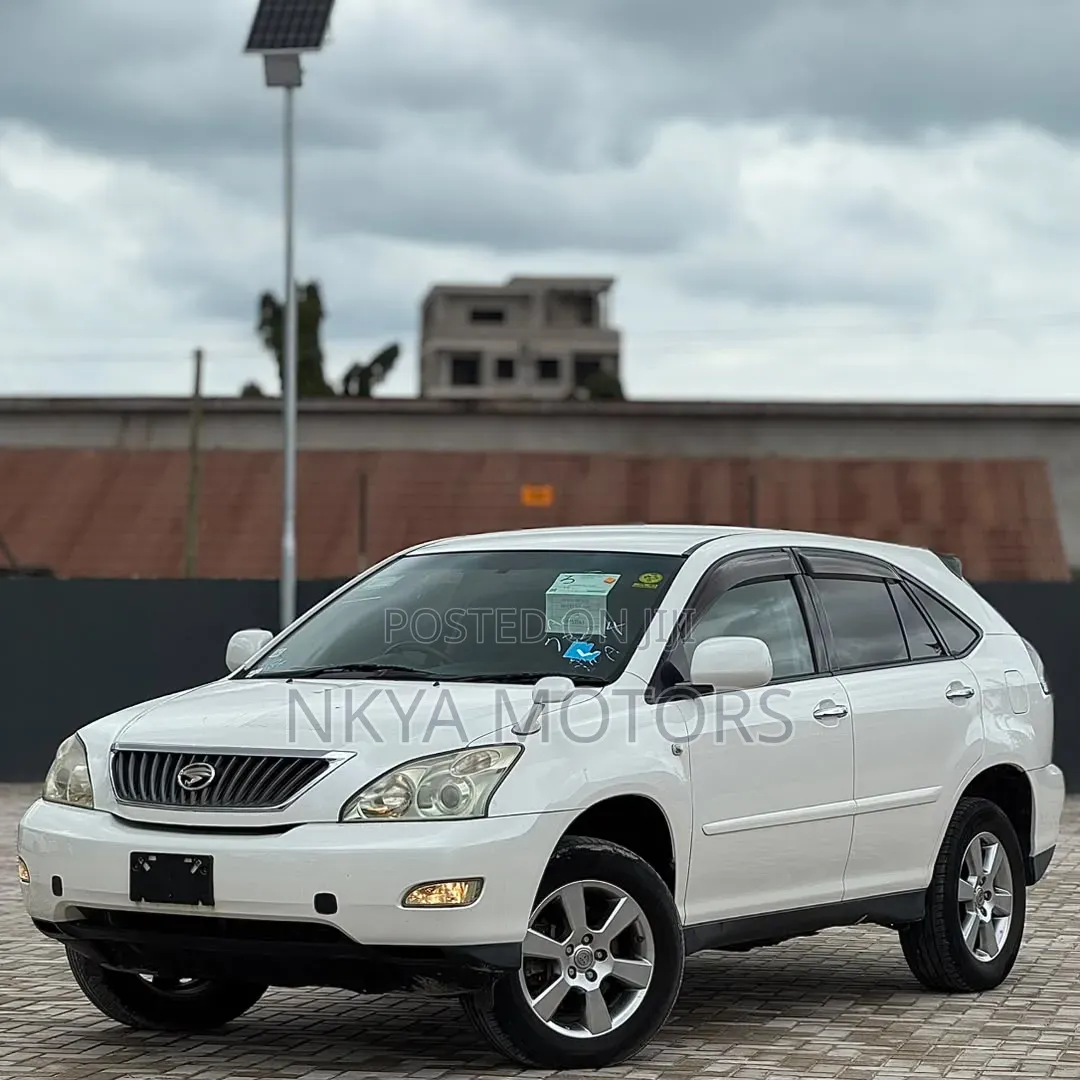 Toyota Harrier 2007 White