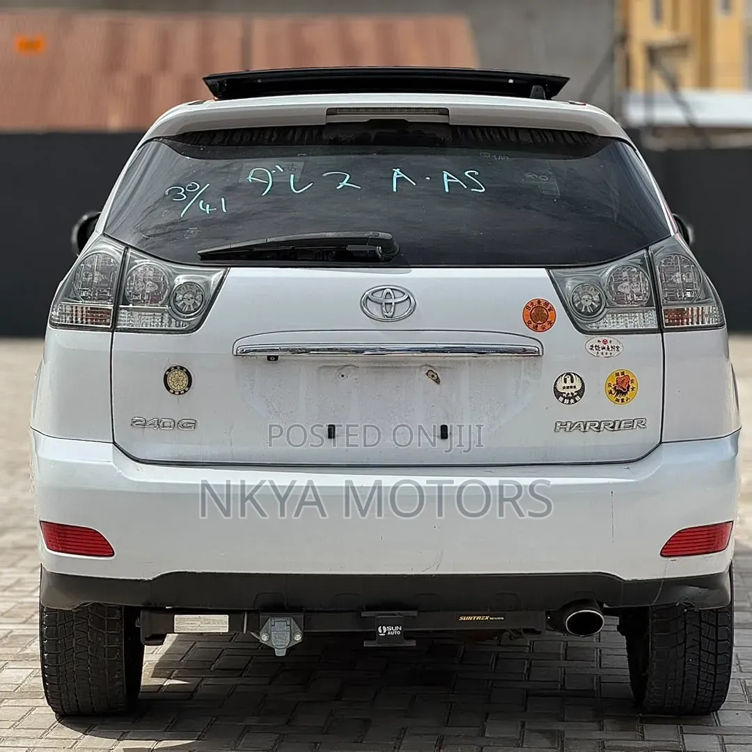Toyota Harrier 2007 White