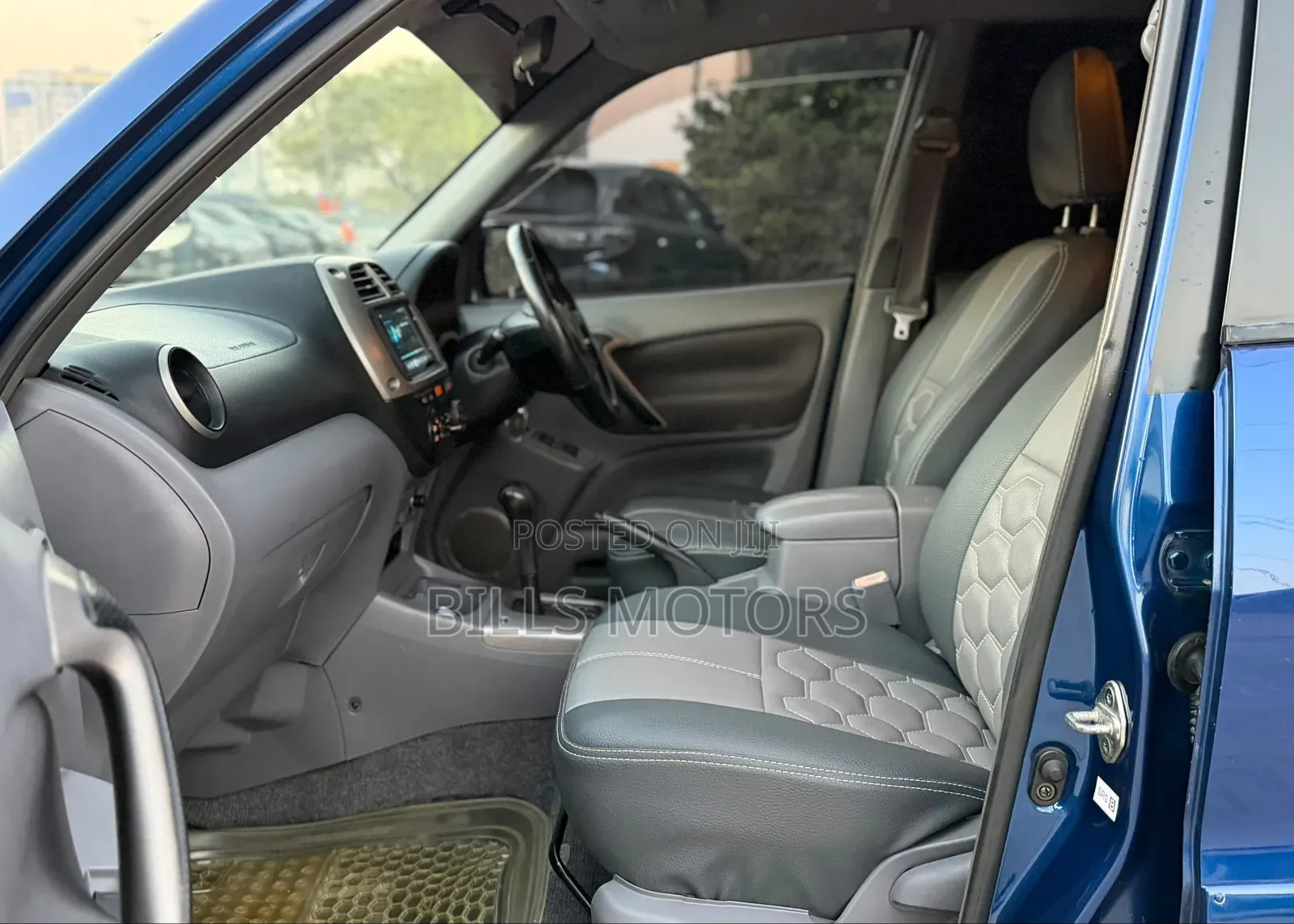 Toyota RAV4 Automatic 2000 Blue