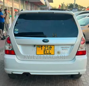Subaru Forester 2005 White