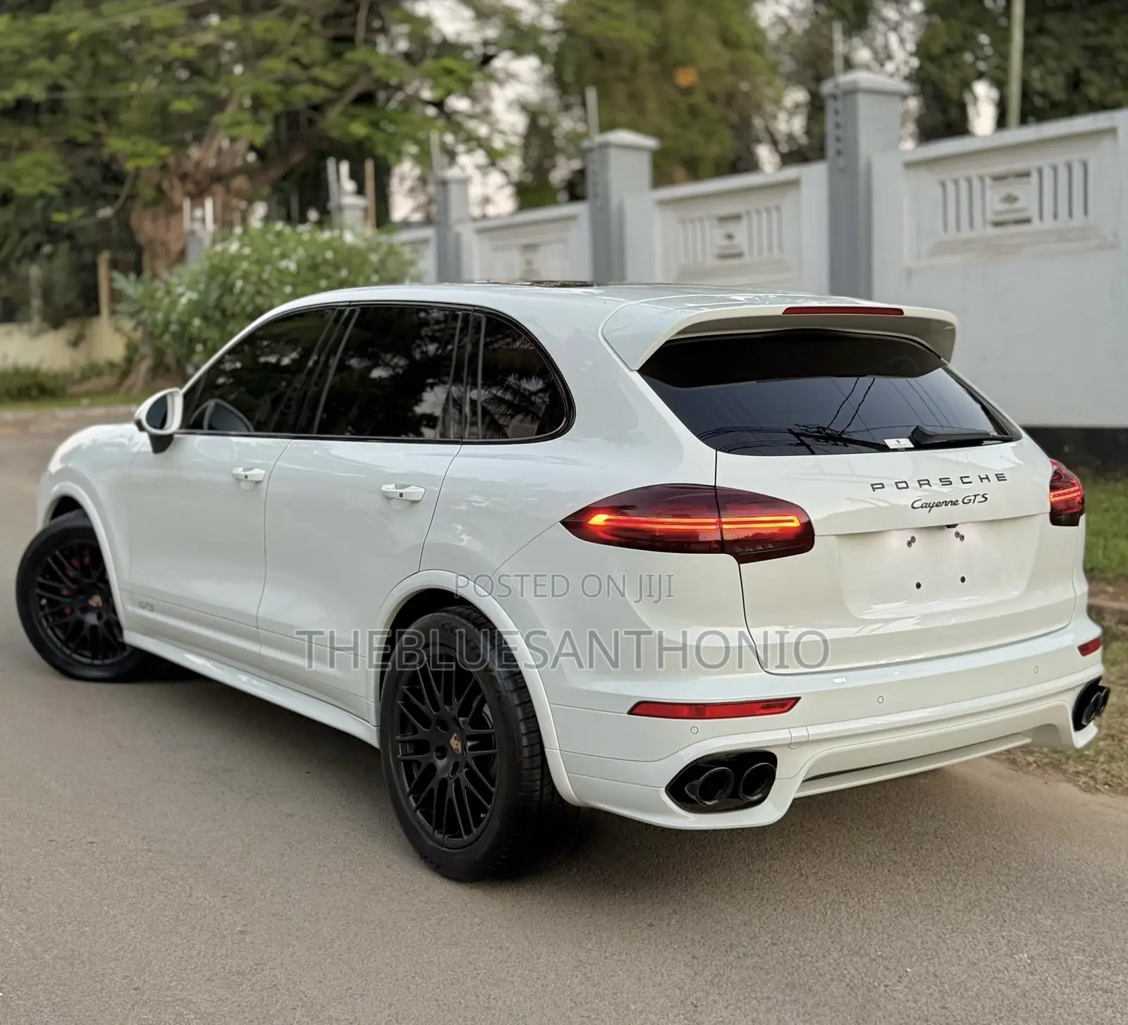 Porsche Cayenne 2017 White