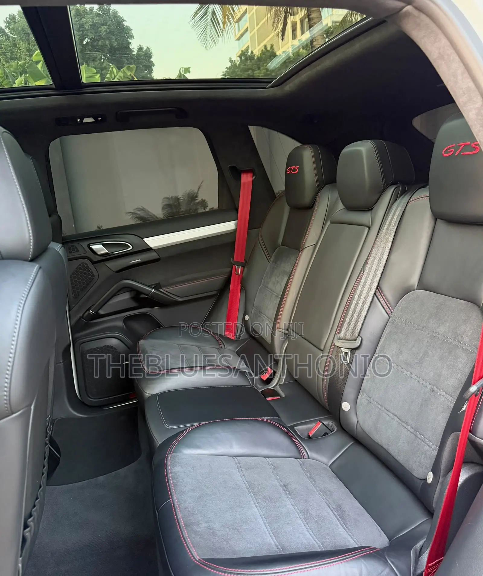 Porsche Cayenne 2017 White