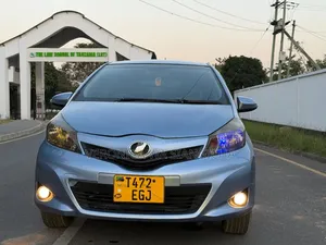 Toyota Vitz 2011 Blue