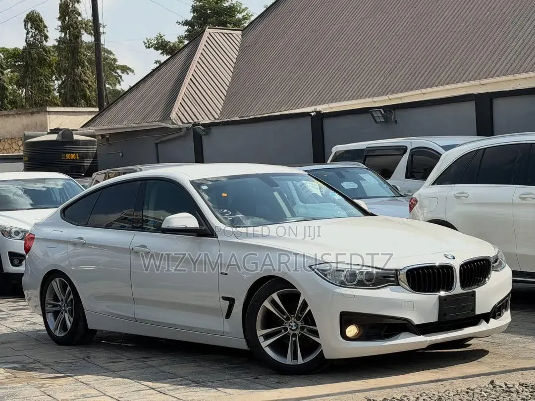 BMW 3 Series 2013 White