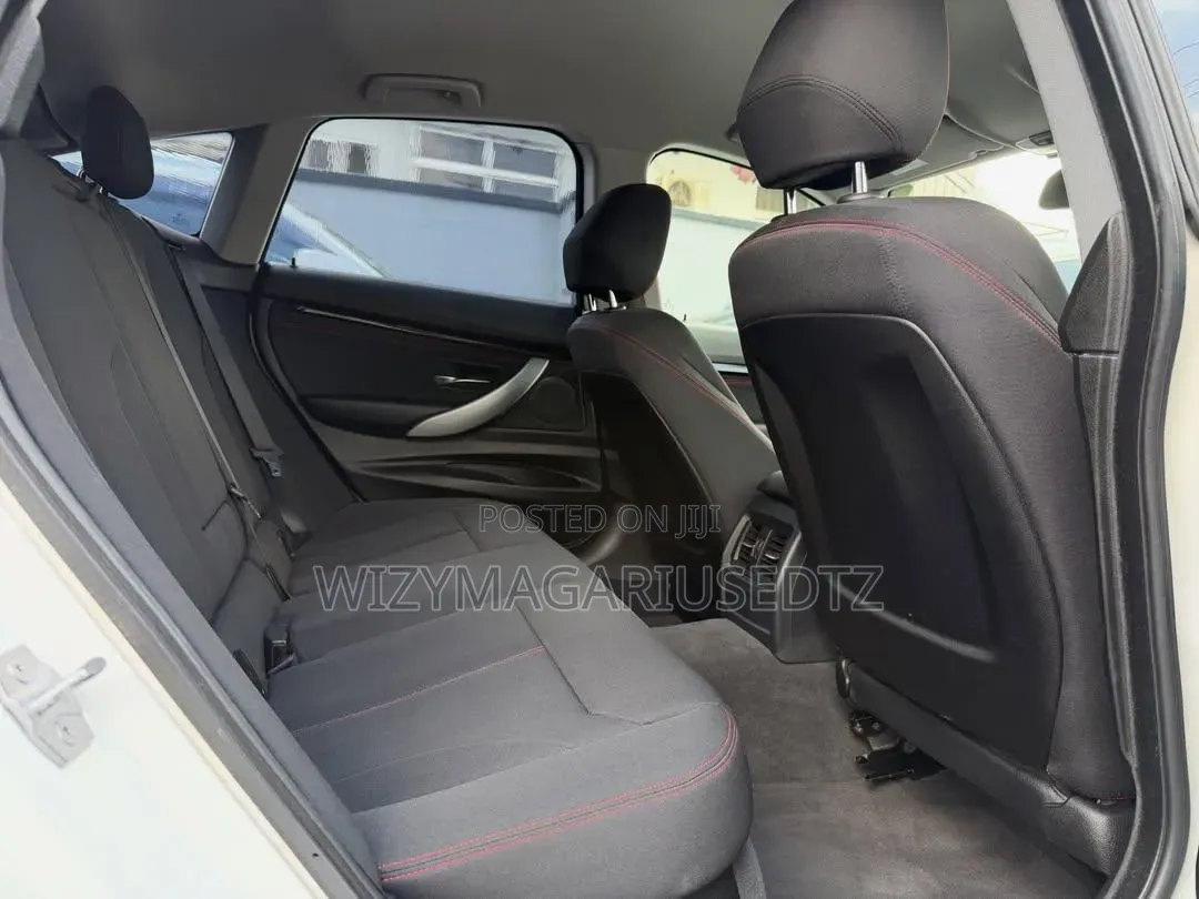 BMW 3 Series 2013 White