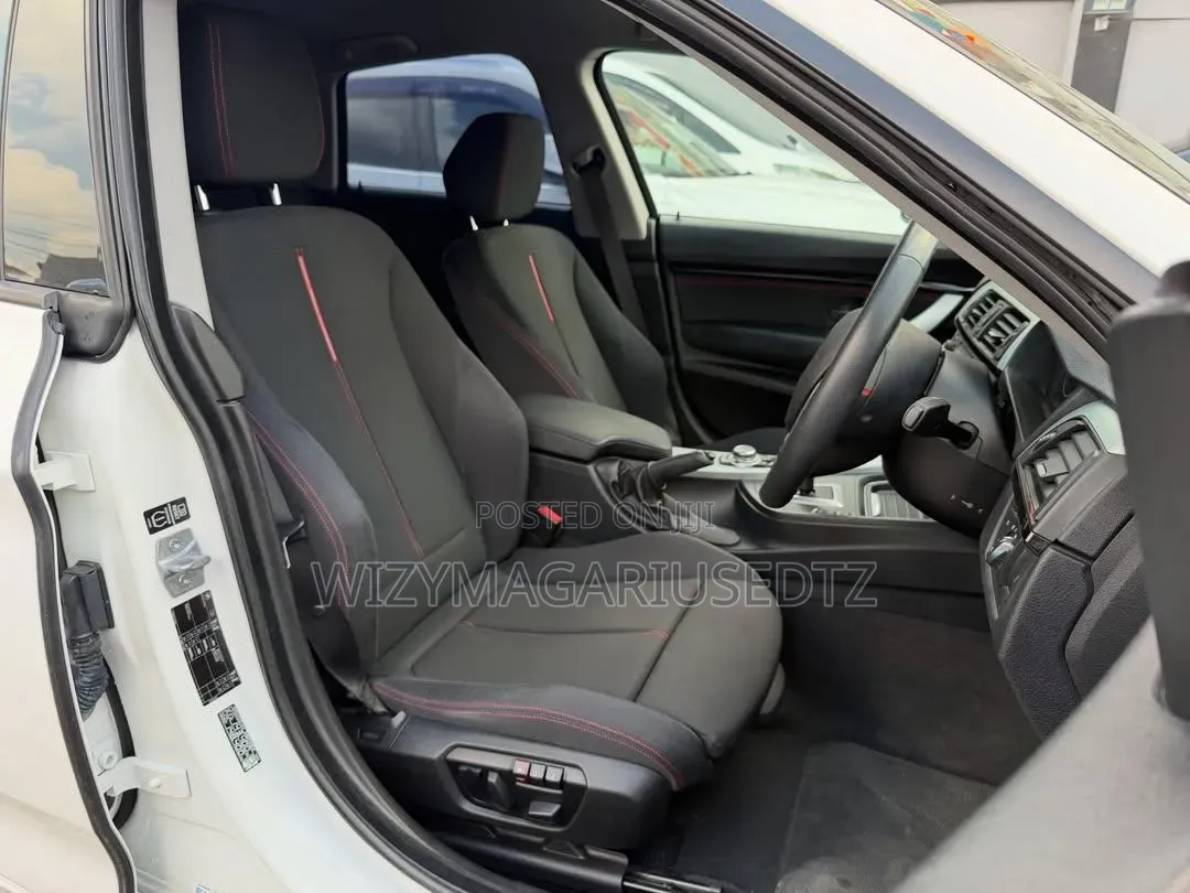 BMW 3 Series 2013 White