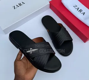 Sandals Mikanda Miwiki