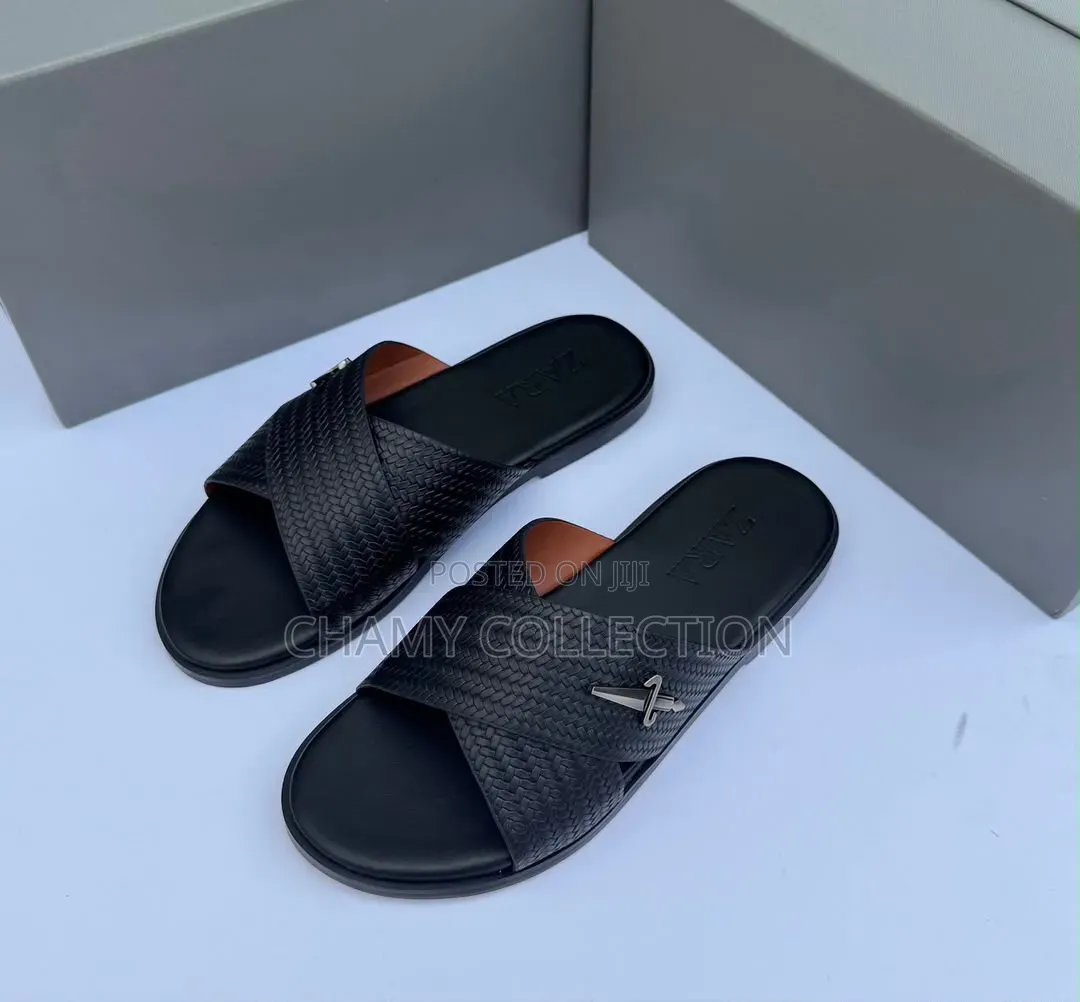 Sandals Mikanda Miwiki