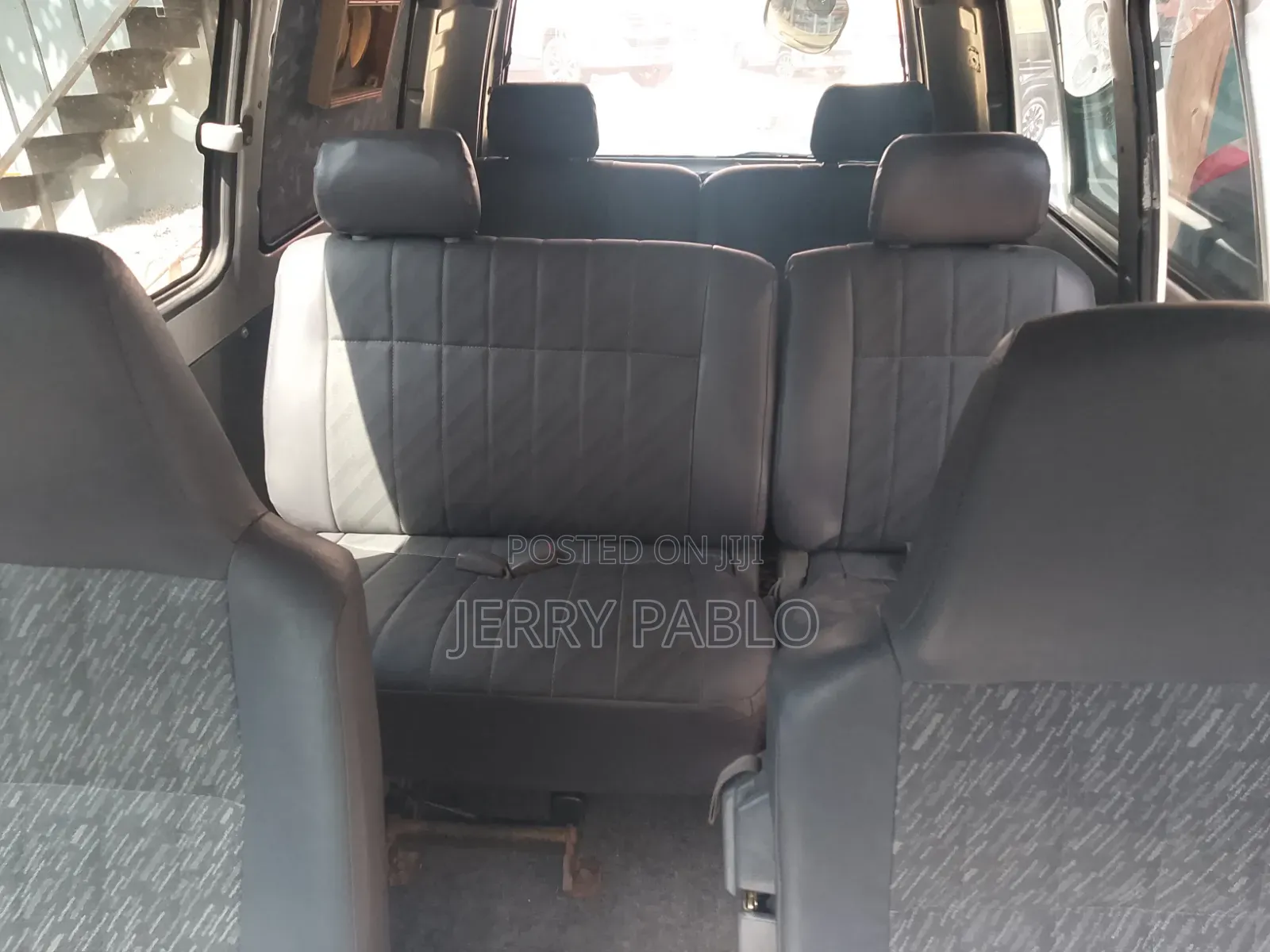 Toyota Noah 2005 Silver